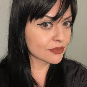 Meet your Posher, Jazmin